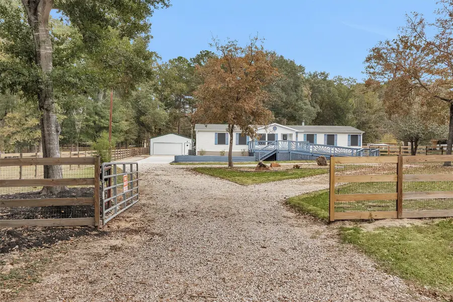 4621 Price Road, Montgomery, TX 77316 - #3