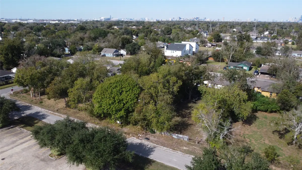 3517 Jipsie Lane, Houston, TX 77051 - Image #1