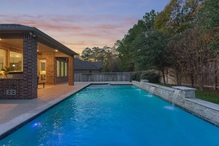 414 Mill Creek Road, Pinehurst, TX 77362 - Image #2