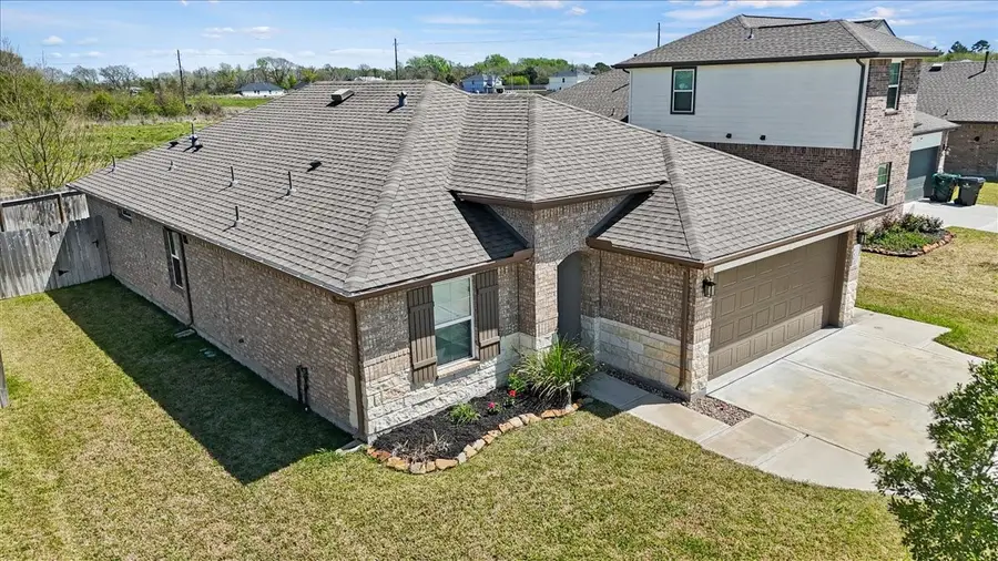 635 Hidden Brook Drive, Baytown, TX 77523 - #3