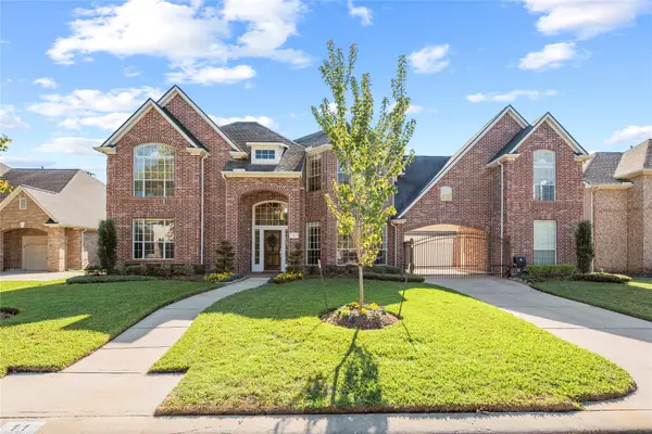 11 Bentley Park Court, Houston, TX 77070