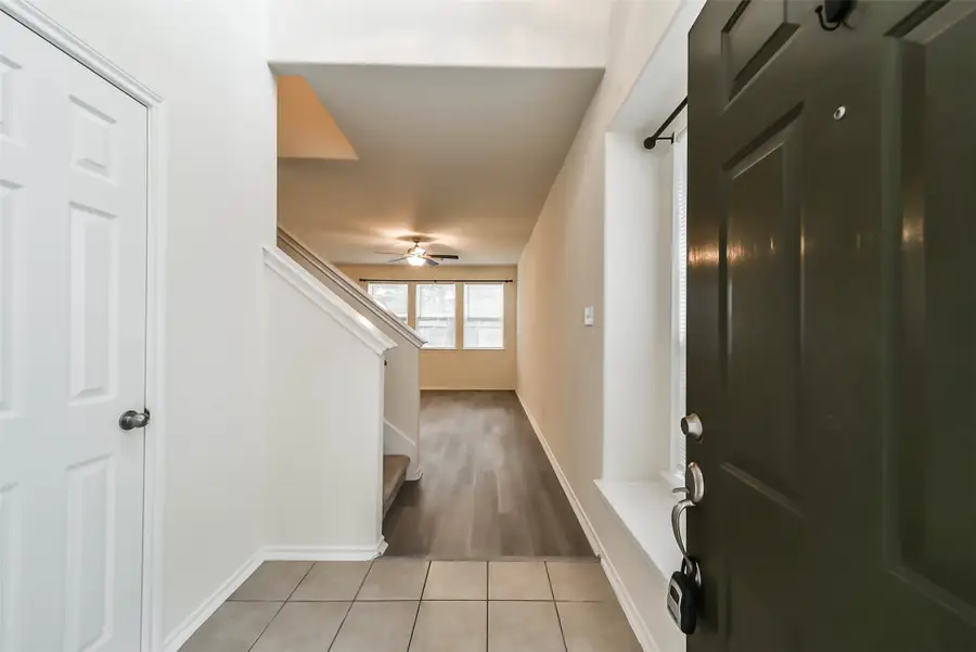 246 W Stedhill Loop Loop, The Woodlands, TX 77384 - #3