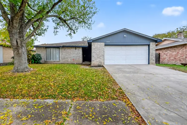 10510 Overview Drive, Sugar Land, TX 77498