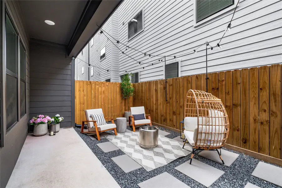 1614 Ojeman Road #E, Houston, TX 77055 - #3