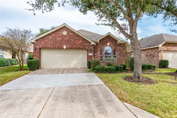 1319 Palermo Drive, Pearland, TX 77581