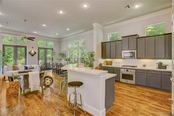 4124 Bonner View Lane, Houston, TX 77007