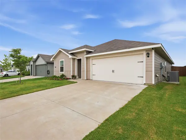 6444 Water Rapids Drive, Princeton, TX 75407