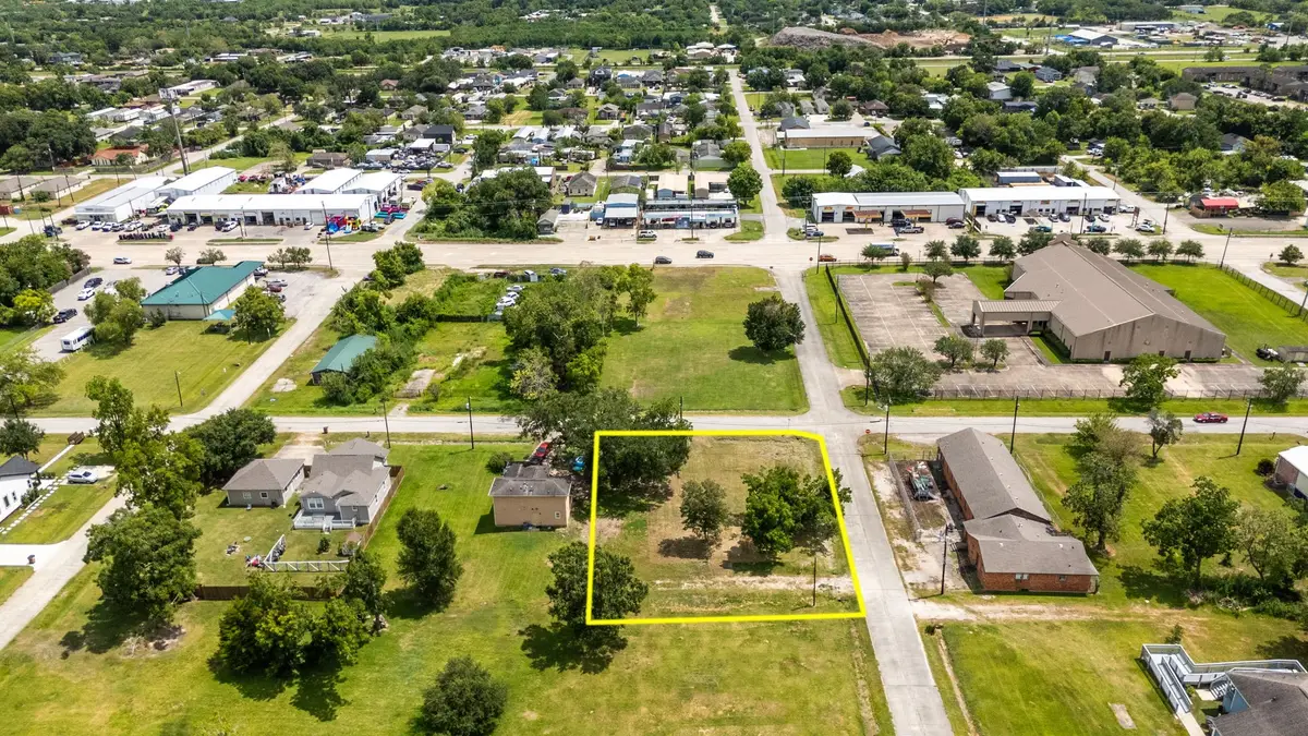 2517 29th Street, Dickinson, TX 77539 - #1