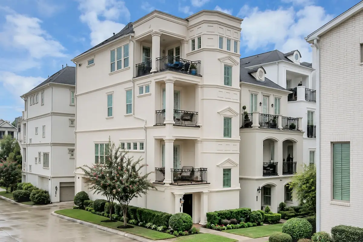 852 Dunleigh Meadows Lane, Houston, TX 77055 - #1