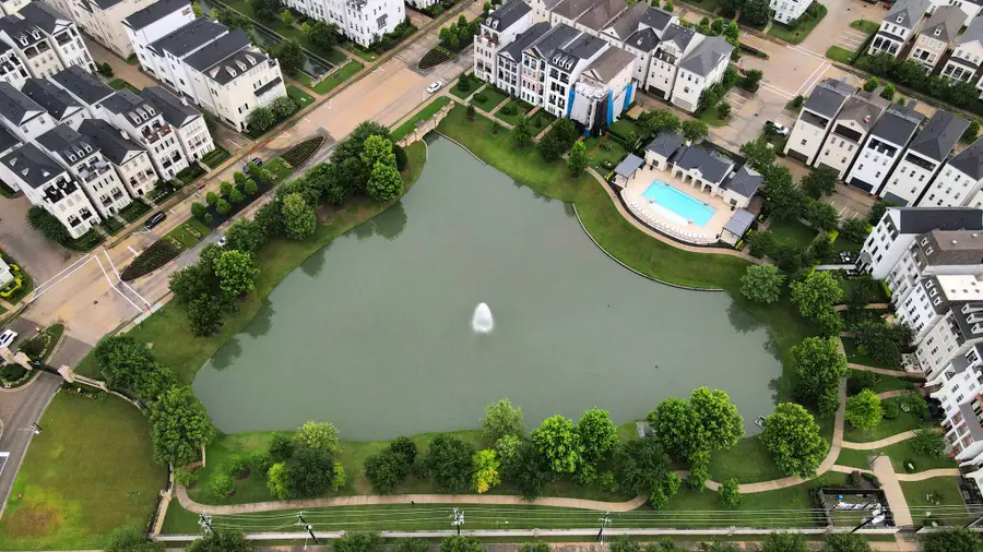 852 Dunleigh Meadows Lane, Houston, TX 77055 - #2