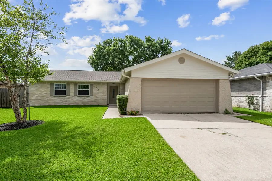 306 Woodvale Dr Drive, League City, TX 77573 - #2