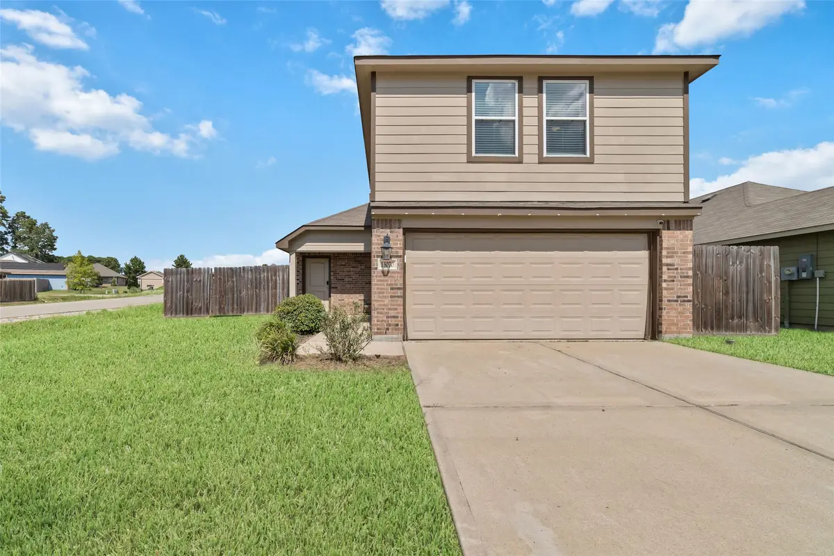13070 Lake Conroe Bay Road, Willis, TX 77318 - #1