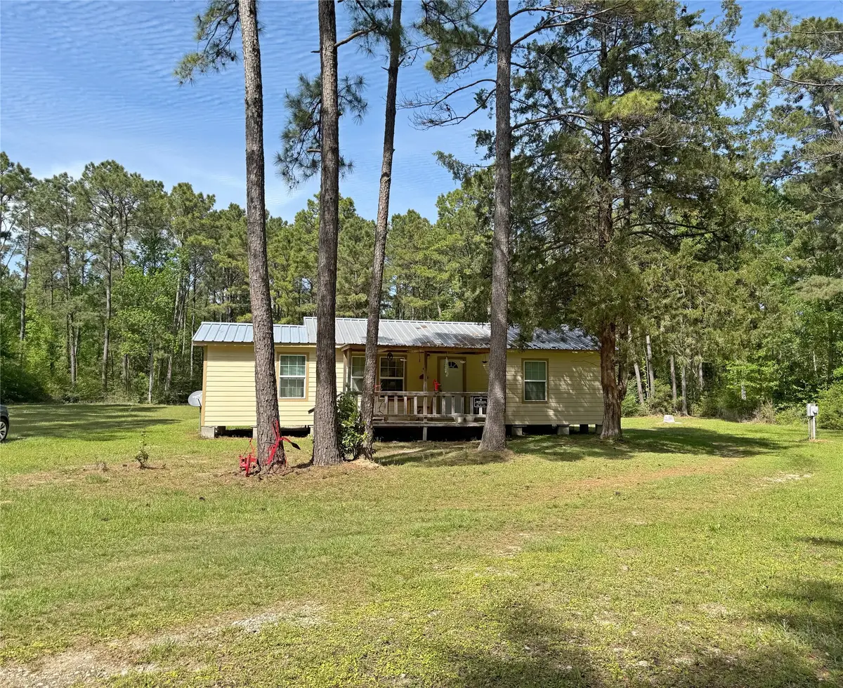 207 Munson Road, Livingston, TX 77351 - #1