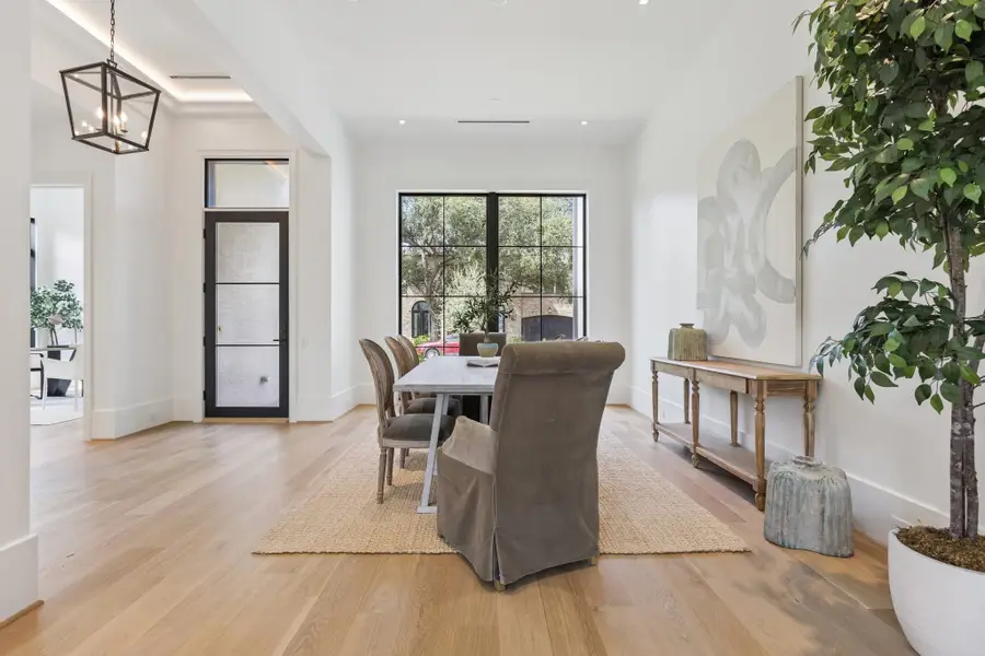 2711 Eastgrove Lane, Houston, TX 77027 - Image #3