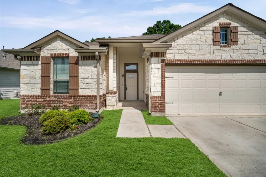 612 Danielle Street, Dayton, TX 77535 - #3