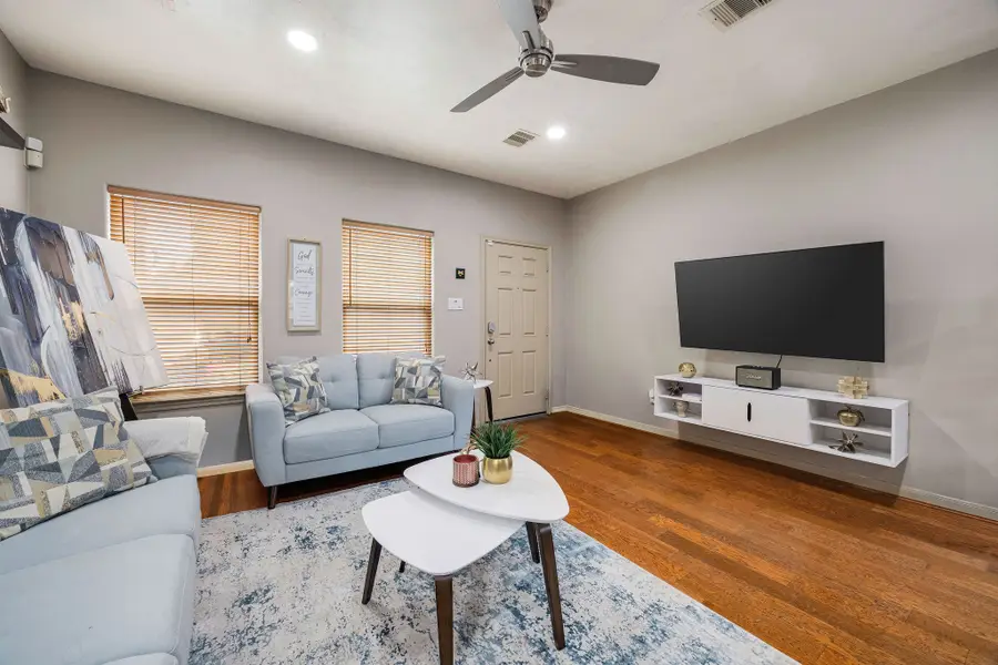 3208 Baer Street, Houston, TX 77020 - #3