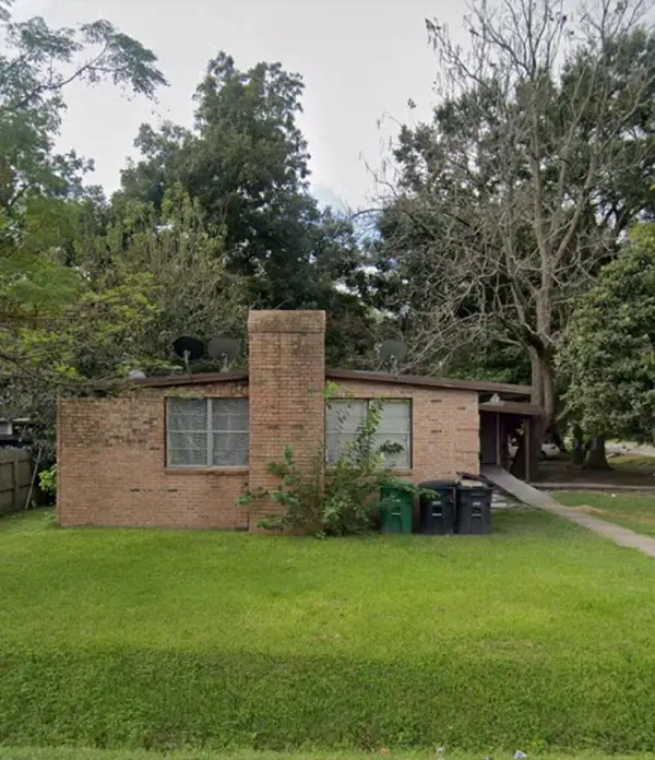 911 Fortune Street, Houston, TX 77088