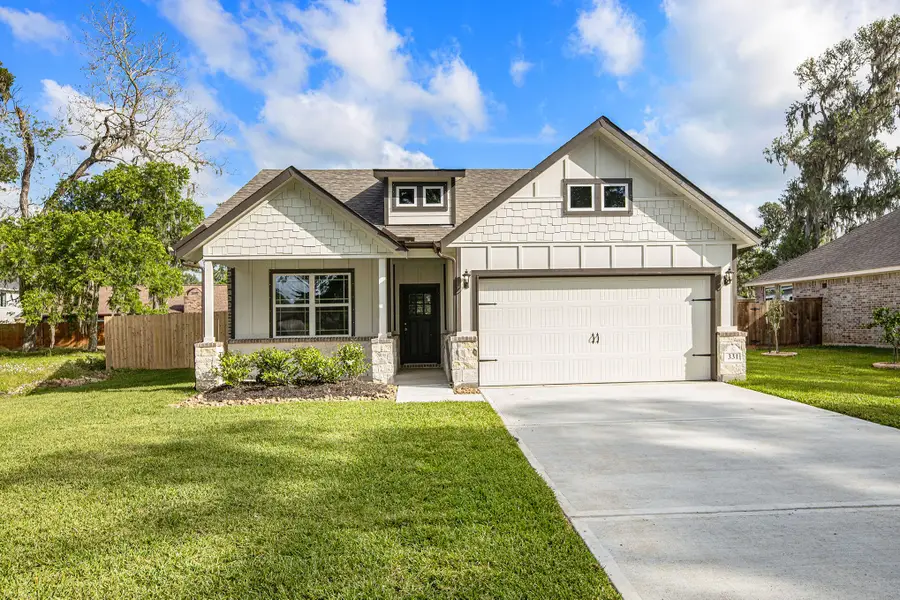 331 Woodhaven Drive, West Columbia, TX 77486 - Image #2