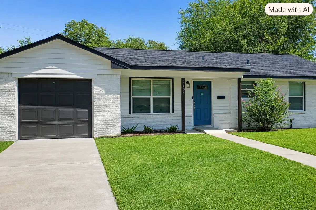 1604 Crockett Avenue, Victoria, TX 77901 - #1