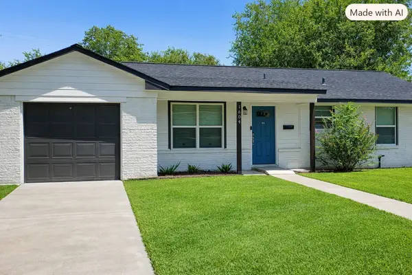 1604 Crockett Avenue, Victoria, TX 77901