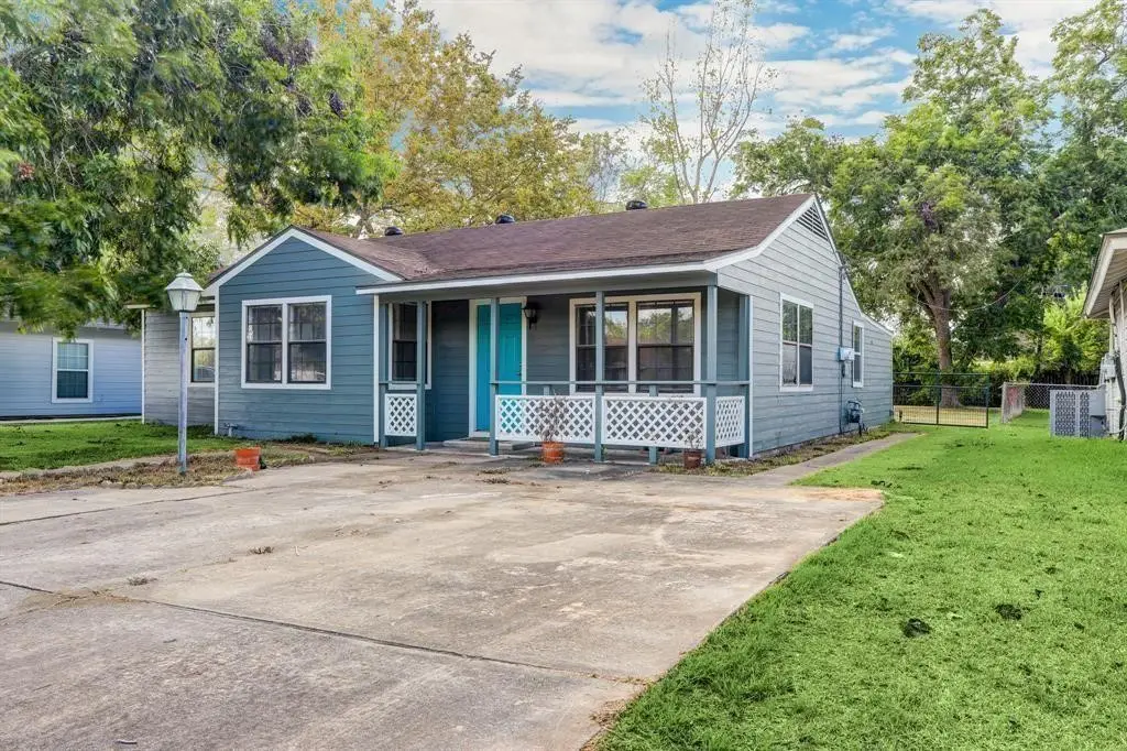 1236 San Felipe Street, Angleton, TX 77515 - #1