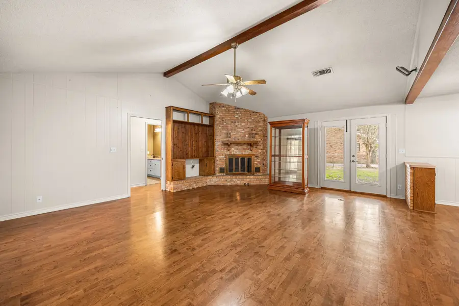 105 Memorial Lane, Columbus, TX 78934 - #3