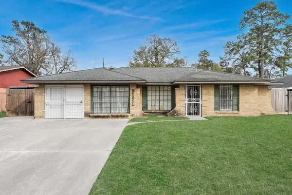 10340 Rebel Road, Houston, TX 77016