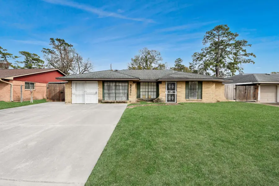 10340 Rebel Road, Houston, TX 77016 - Image #2