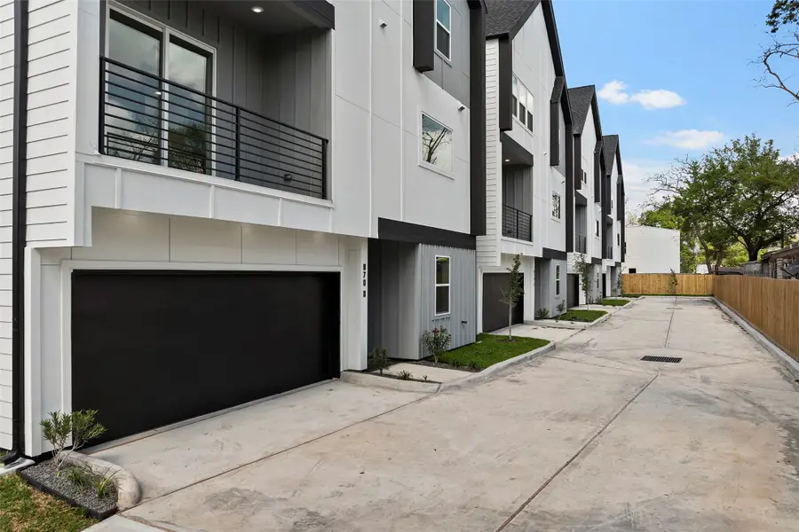 870 W Little York Road #D, Houston, TX 77091 - #2