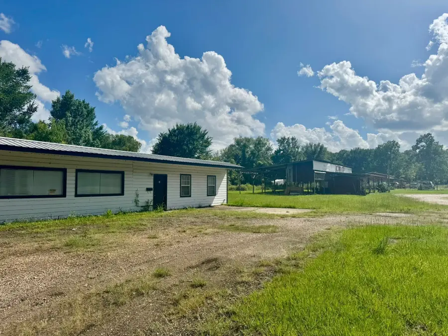 12530 Us Highway 190 E, Woodville, TX 75979 - #2