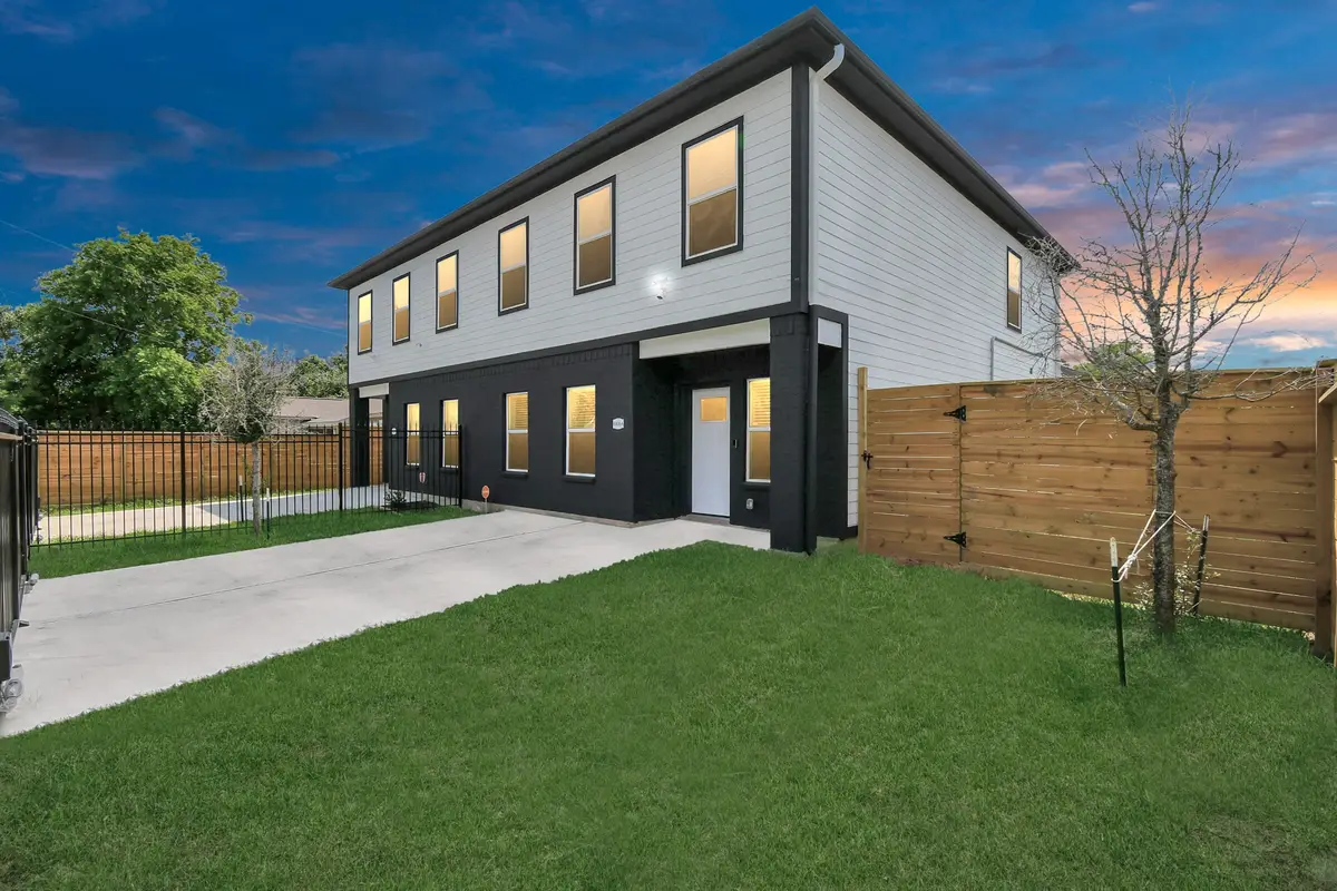 8406 Parnell Street #A/B, Houston, TX 77051 - #1