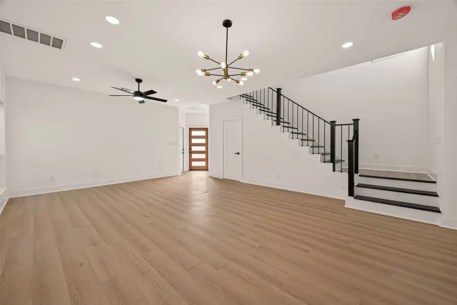 6719 Knox Street, Houston, TX 77091 - #3