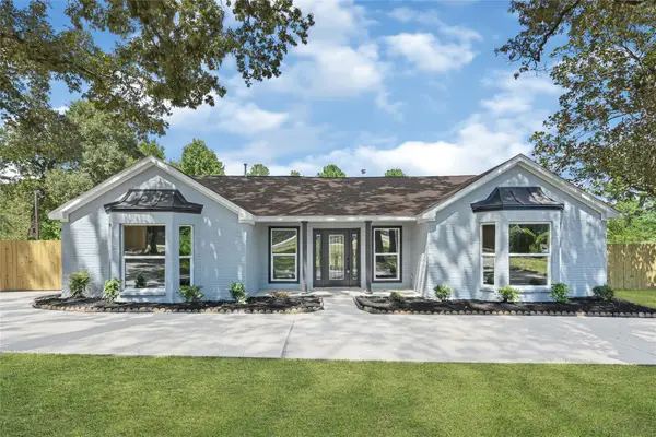 1602 Baker Drive, Tomball, TX 77375