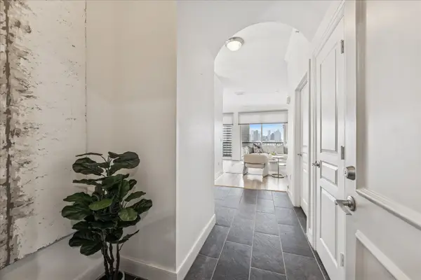 3333 Allen Parkway #1408, Houston, TX 77019