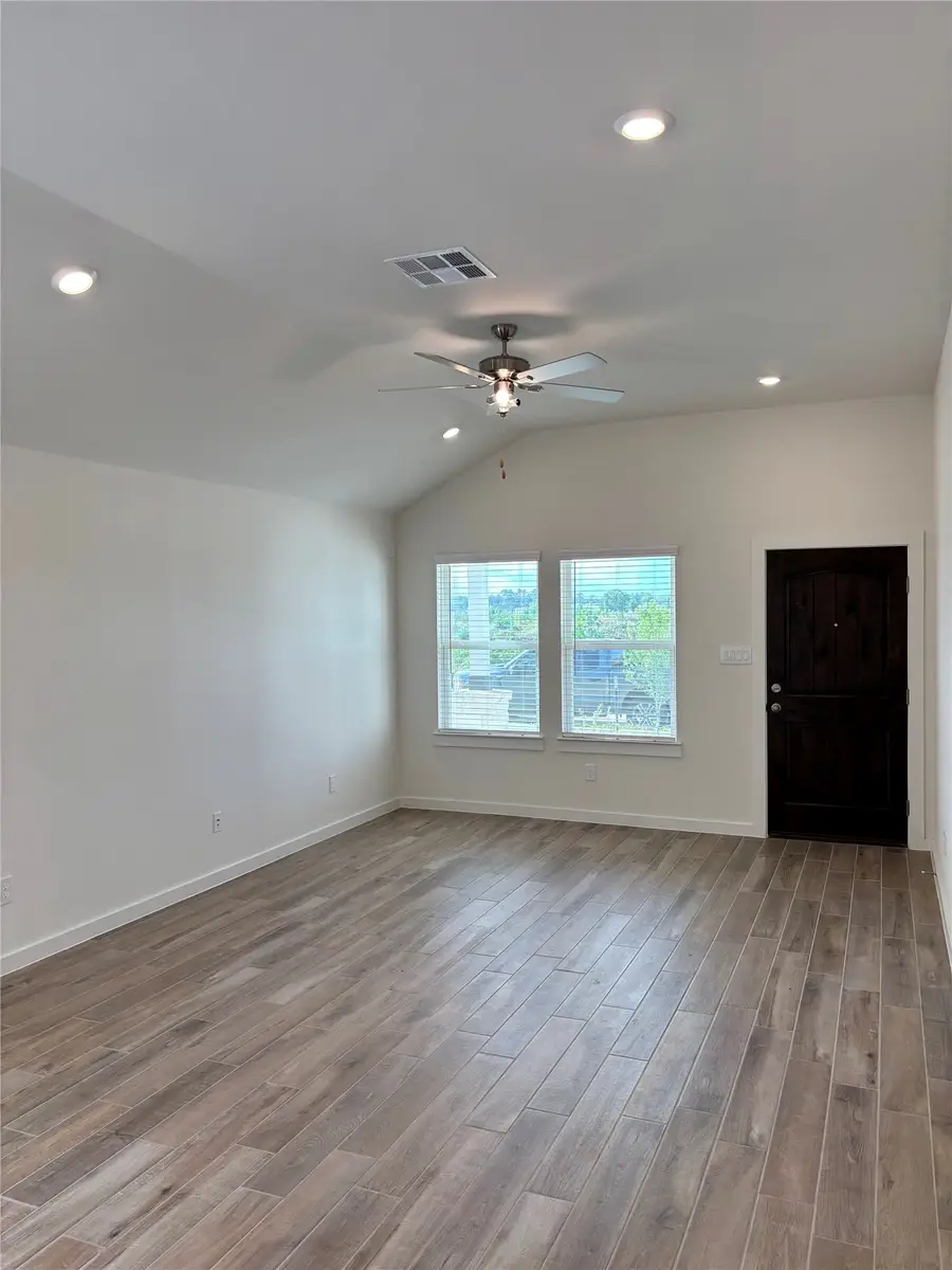 426 Magnetic Hill Drive, Crosby, TX 77532 - #3