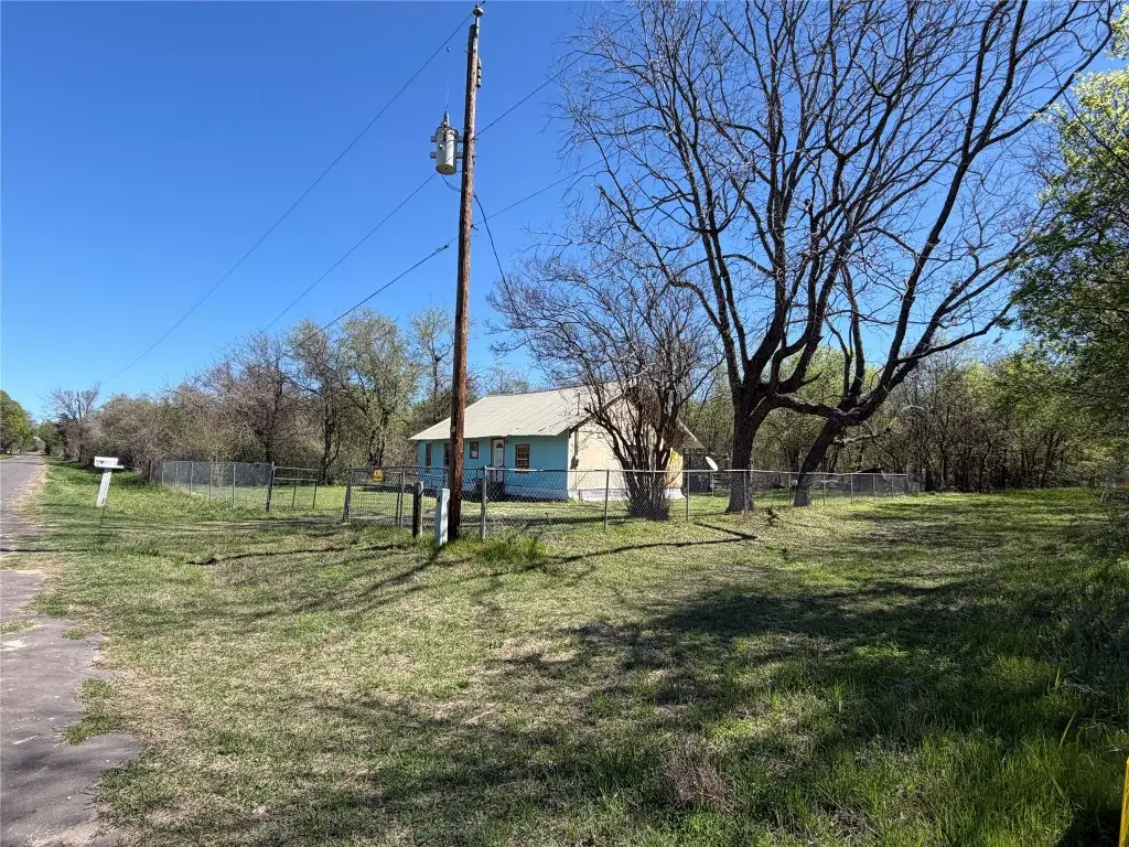 525 Lcr 405, Mexia, TX 76667 - #1