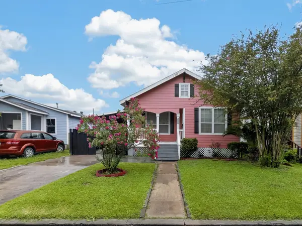 4409 Avenue K, Galveston, TX 77550
