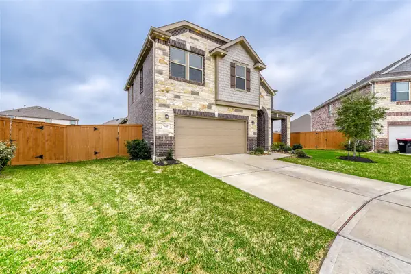 7603 Royal Oasis Lane, Cypress, TX 77433