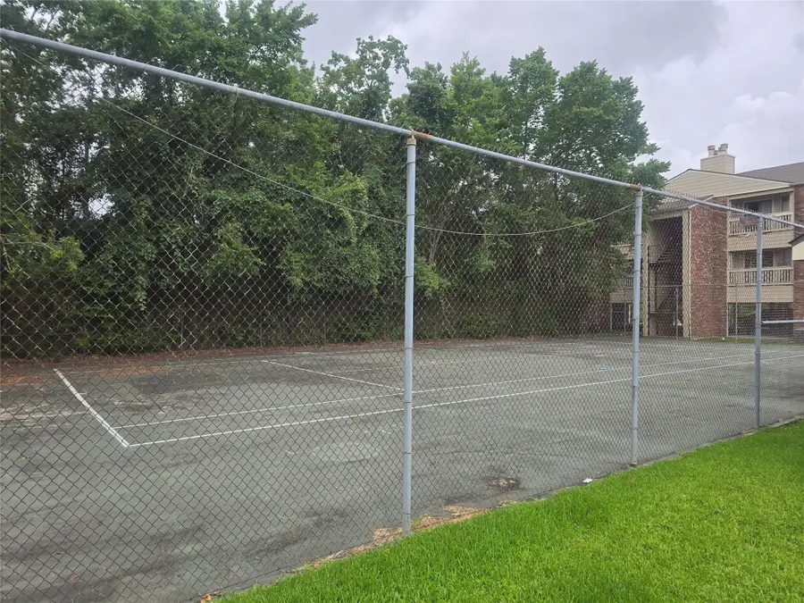 2501 Gulf Freeway #249D, Dickinson, TX 77539 - #3