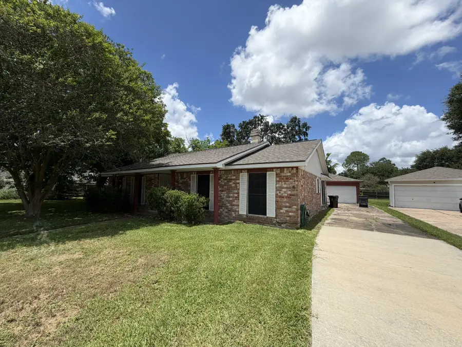1538 Briarbank Drive, Sugar Land, TX 77498 - #3