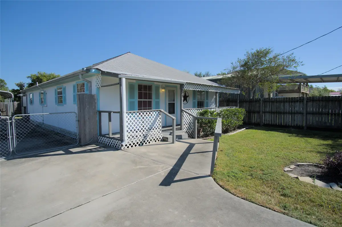 511 5th Street, San Leon, TX 77539 - #1