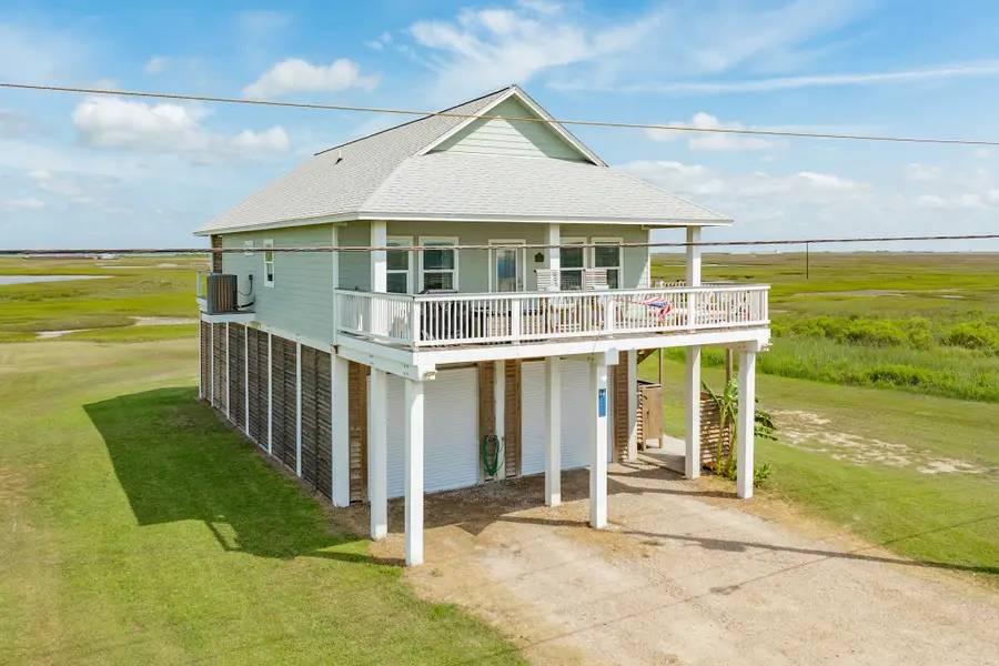 2631 Blue Water Hwy, Surfside Beach, TX 77541 - #2