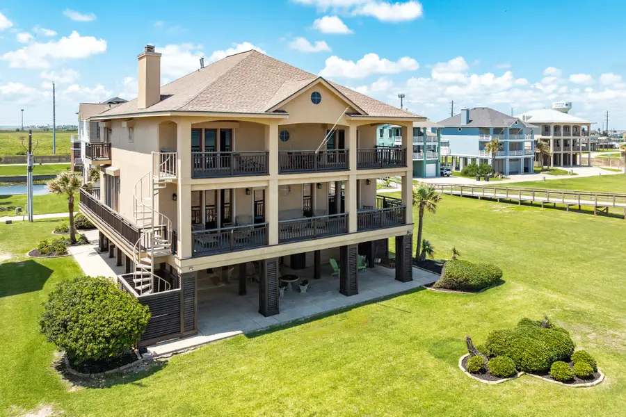 9 Blue Heron Drive, Jamaica Beach, TX 77554 - #2