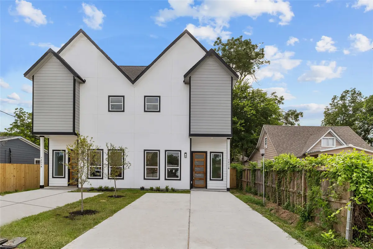 7805 Farnsworth Street #A/B, Houston, TX 77022 - #1