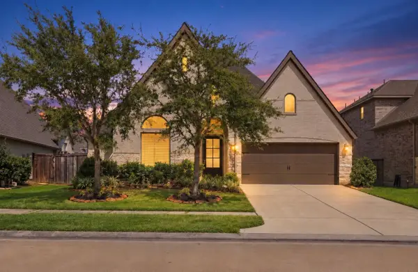 6914 Red Oak Drive, Katy, TX 77493