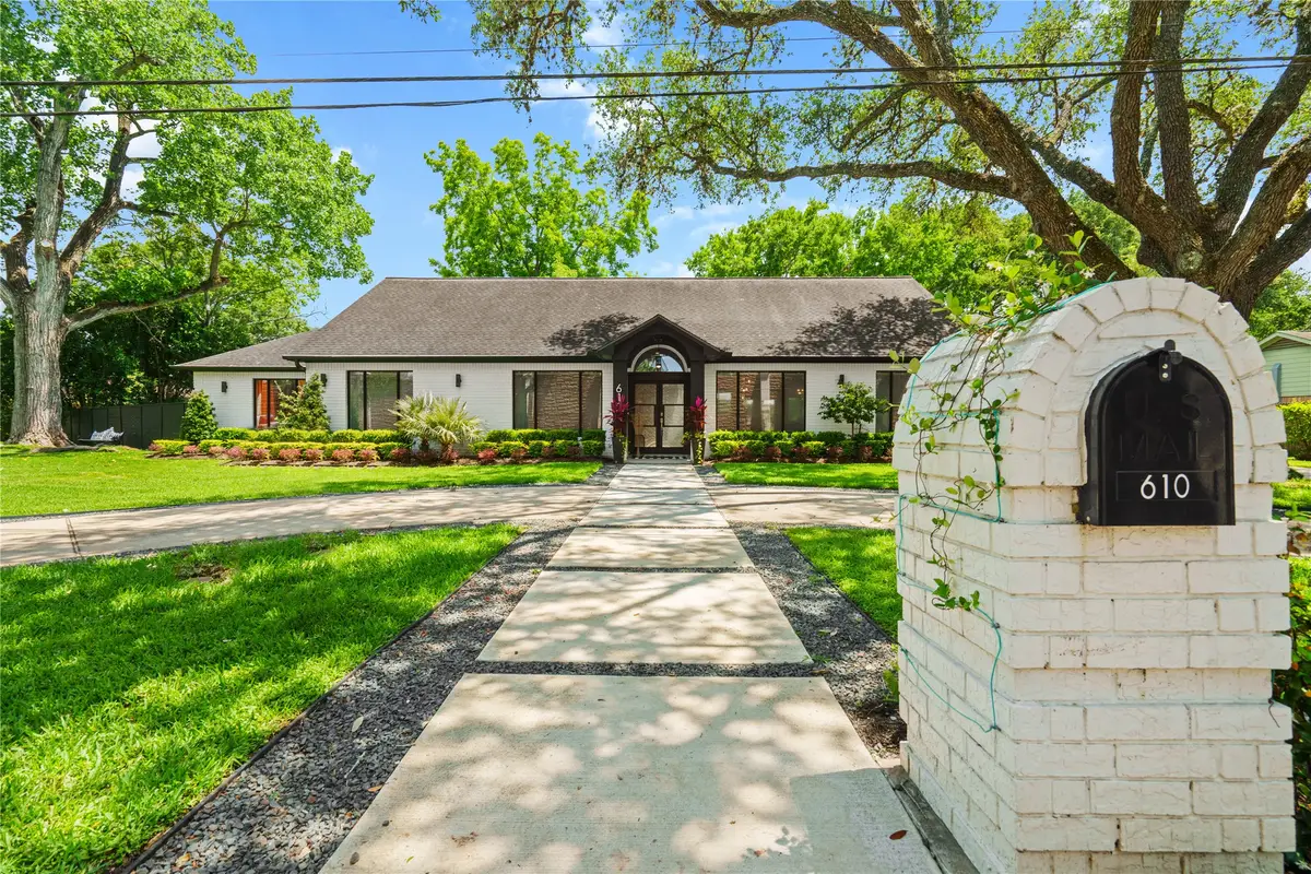 610 Piedmont Street, Sugar Land, TX 77478 - #1