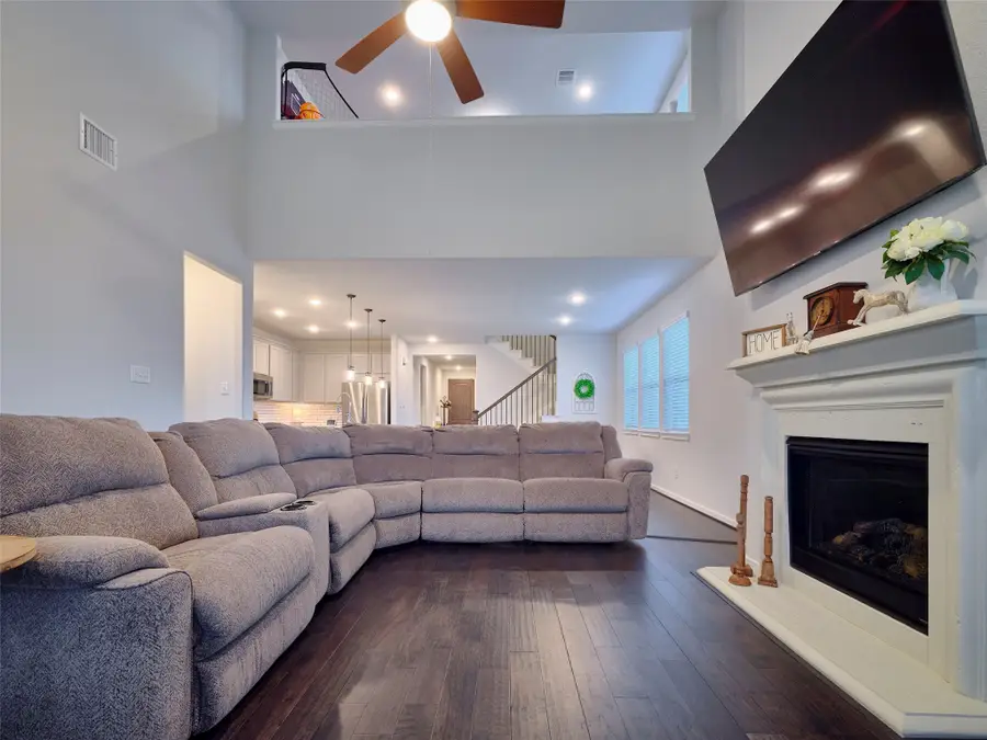 400 Beken Cove Lane, La Porte, TX 77571 - Image #2