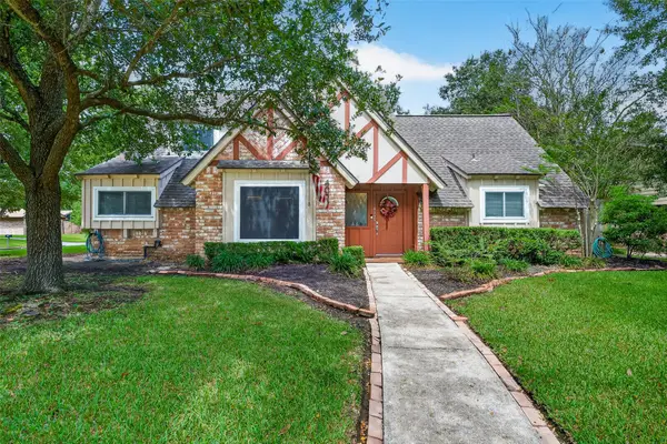 4027 Shady Springs Drive, Seabrook, TX 77586