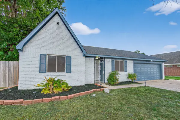 6822 Dusty Dawn Drive, Houston, TX 77086