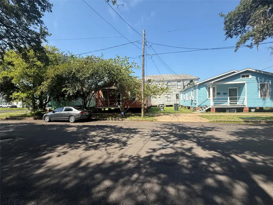 1219 34th Street, Galveston, TX 77550 - #2
